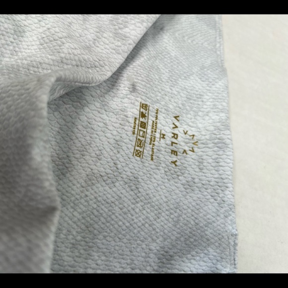 NWT Varley Crenshaw Legging Tight White Snake White Grey Python Animal Print - Picture 11 of 11